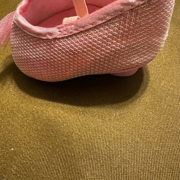 Build A Bear Clothing Accessories - Pink Shimmery Shoes w/heels and heart gem - Picture 7 of 8